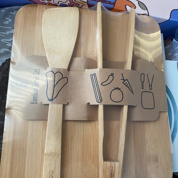Core Bamboo Serve Set: Cutting Board Tongs Spatula - Picture 3 of 3